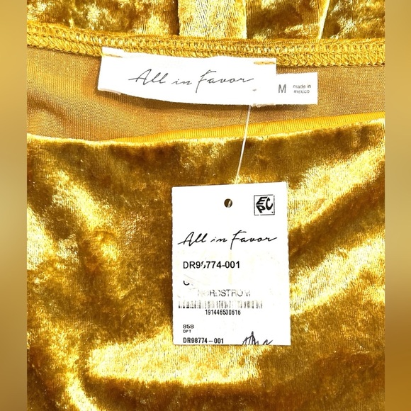 All IN FAVOR Flutter Sleeve Tiered Crushed Velvet Babydoll Mini Dress, Gold, Med - Picture 8 of 10